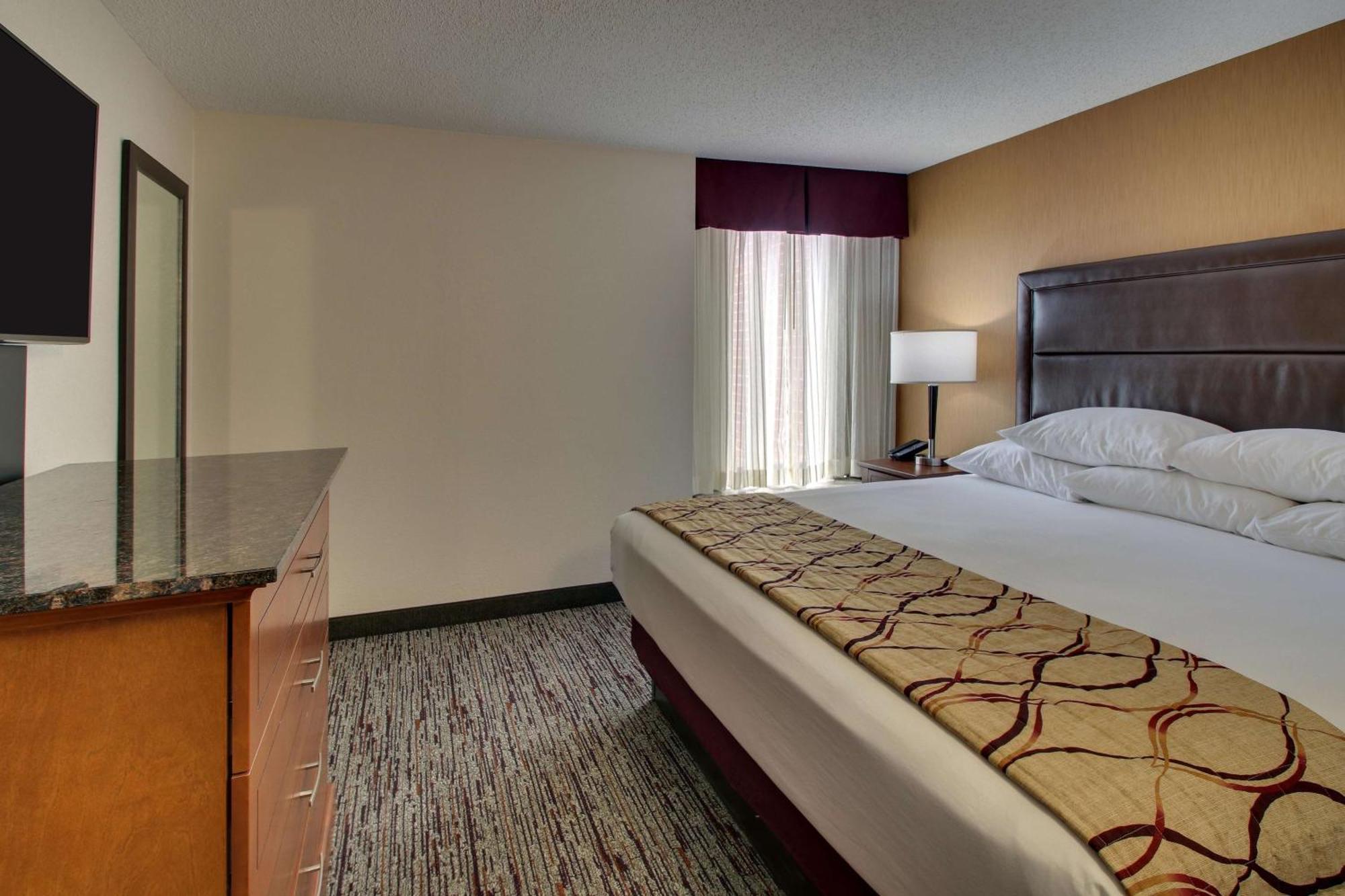 Drury Inn & Suites Bowling Green Exterior foto